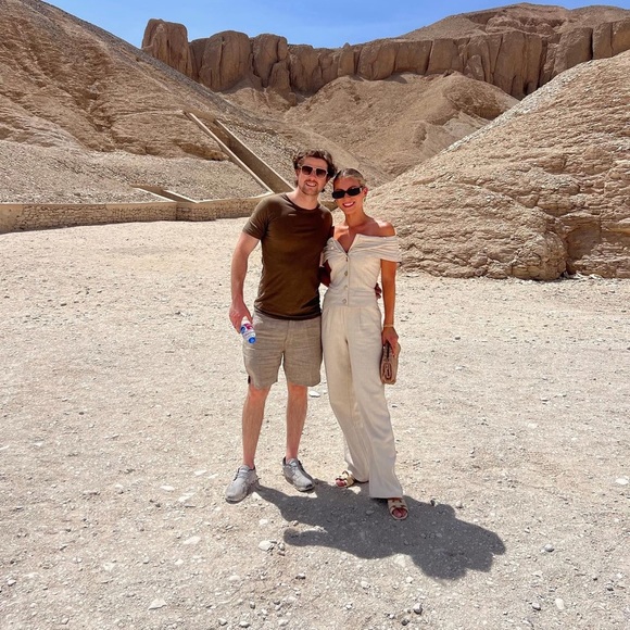 NA-KD Set - Beige Linen Blend Off Shoulder Top & Suit Trousers - Picture 8 of 17